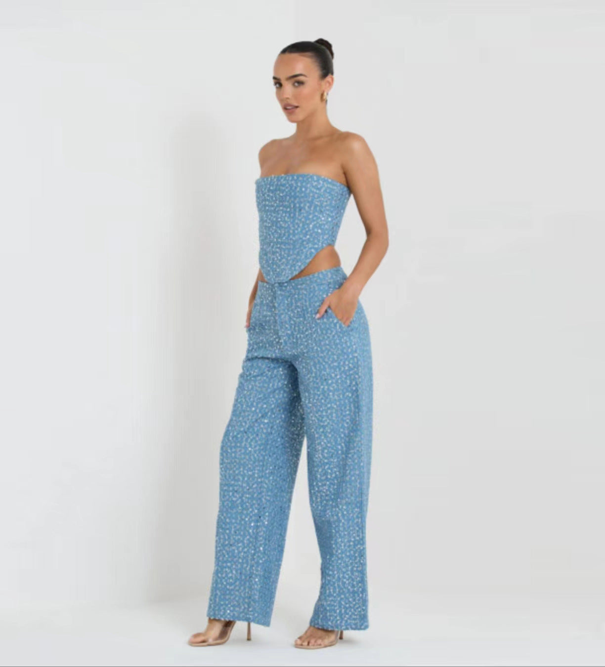 Ensemble haut tube en denim à paillettes et pantalon large