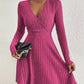 Elegant Long-sleeved Solid-color V-neck Waist-cinching Dress