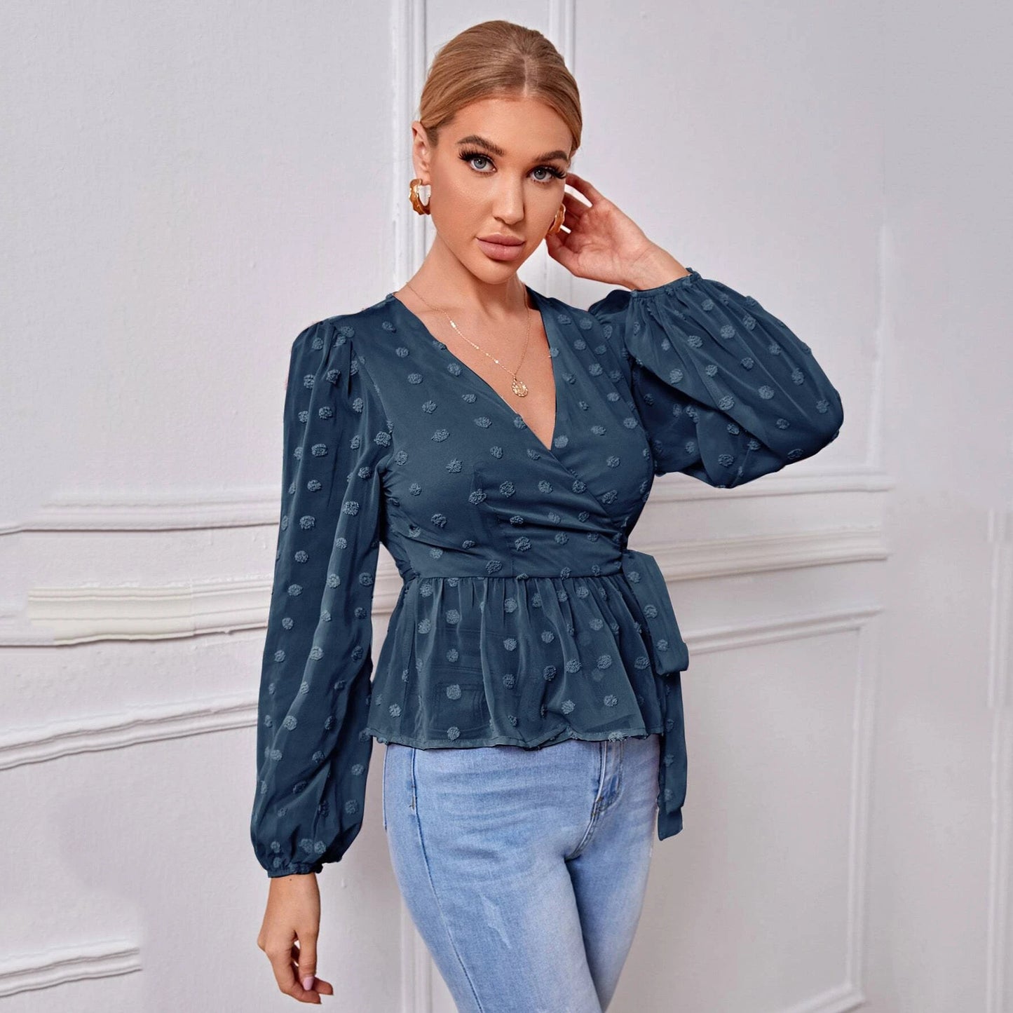 Temperament Hedging Long-sleeved V-neck Slim-fit Light Mature Blouse Women