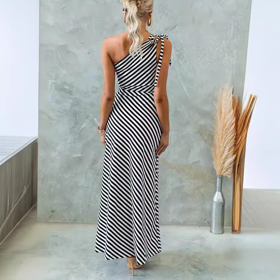 Robe rayée slim à une épaule et lacets pour femme