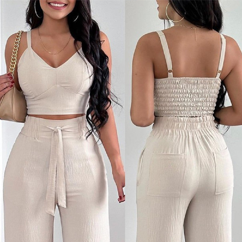 Costume deux pièces à bretelles tendance pour femme