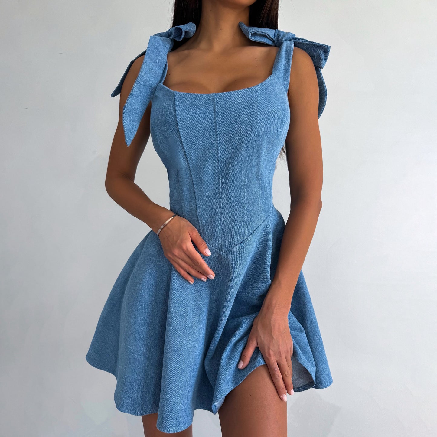 Fashion Square Collar Lace Up Fishbone Waist Dress