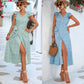 Robe fendue à lacets et manches évasées à volants