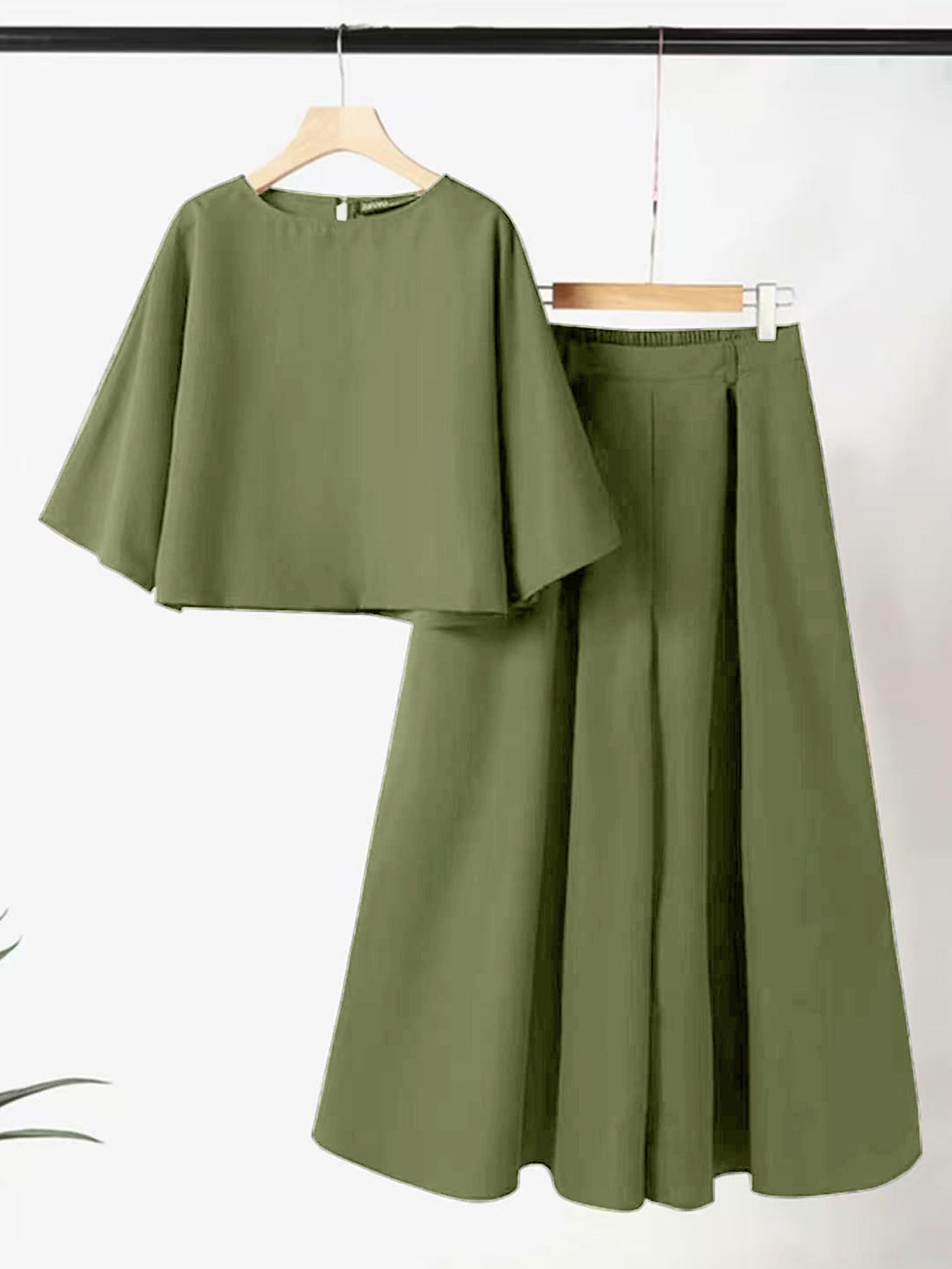 European And American Fashion Suit Solid Color Short Sleeve Loose Trousers Two-piece Set