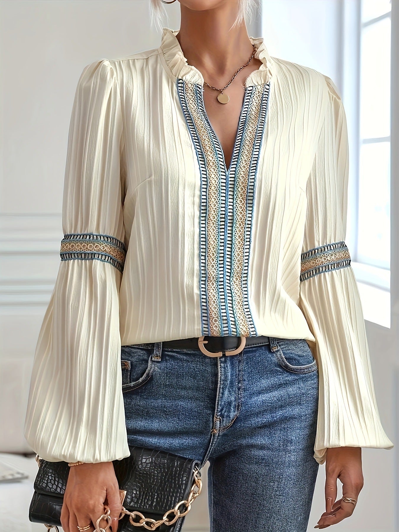 Chemise patchwork simple à col en V et dentelle unie