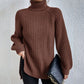 Pull en laine à col haut et épais