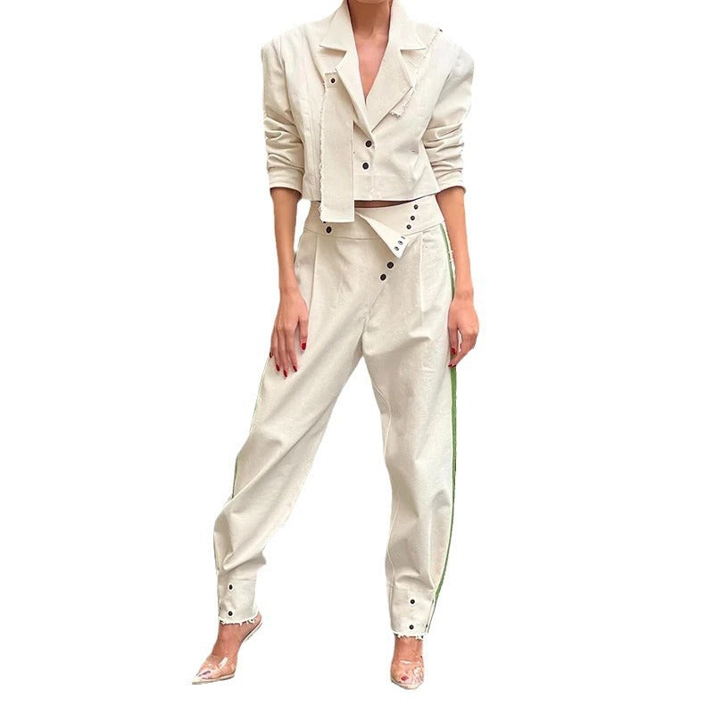 Costume pantalon court à revers de couleur unie
