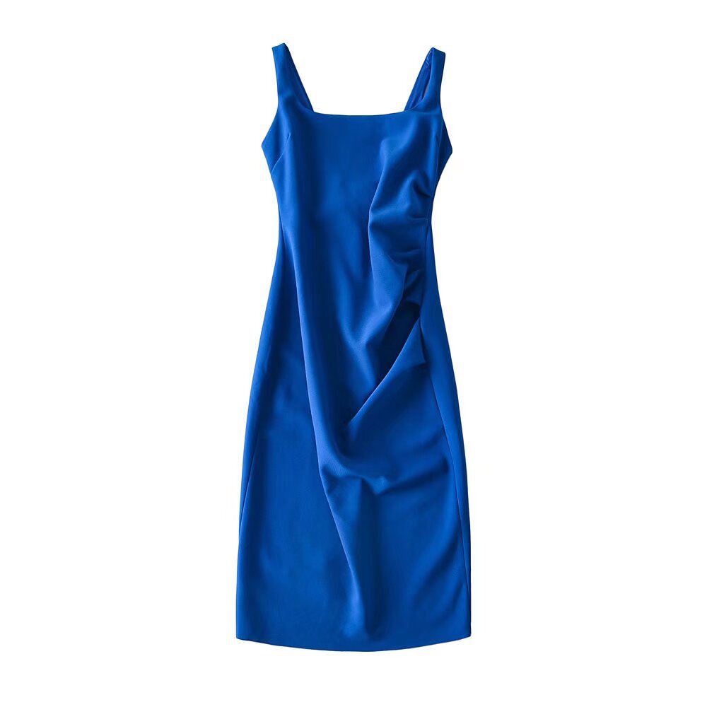 U-neck Stretchy Figure-flattering Slip Dress