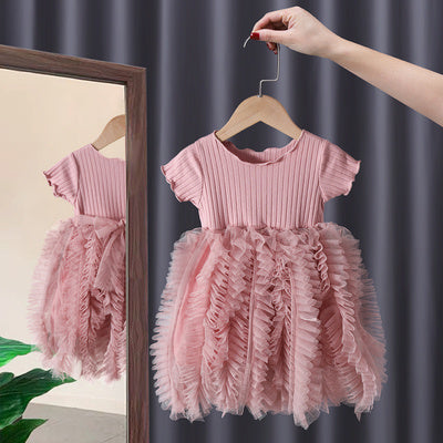 Robe de fée à manches courtes en maille fleurie de style occidental