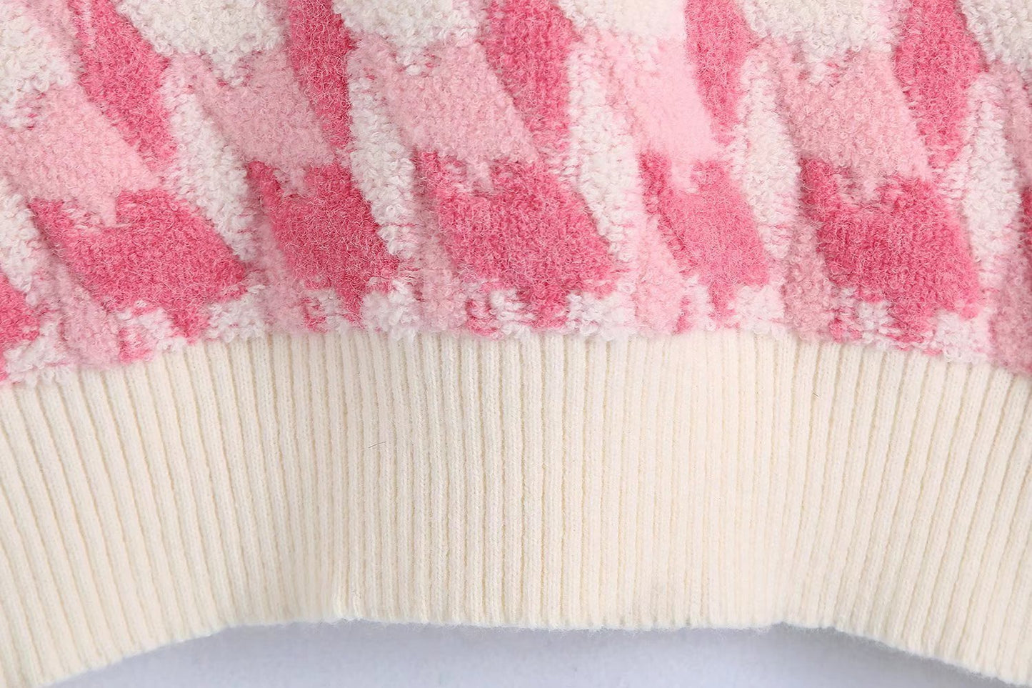 Women's V-Neck Sleeveless Check Pullover Knit Vest