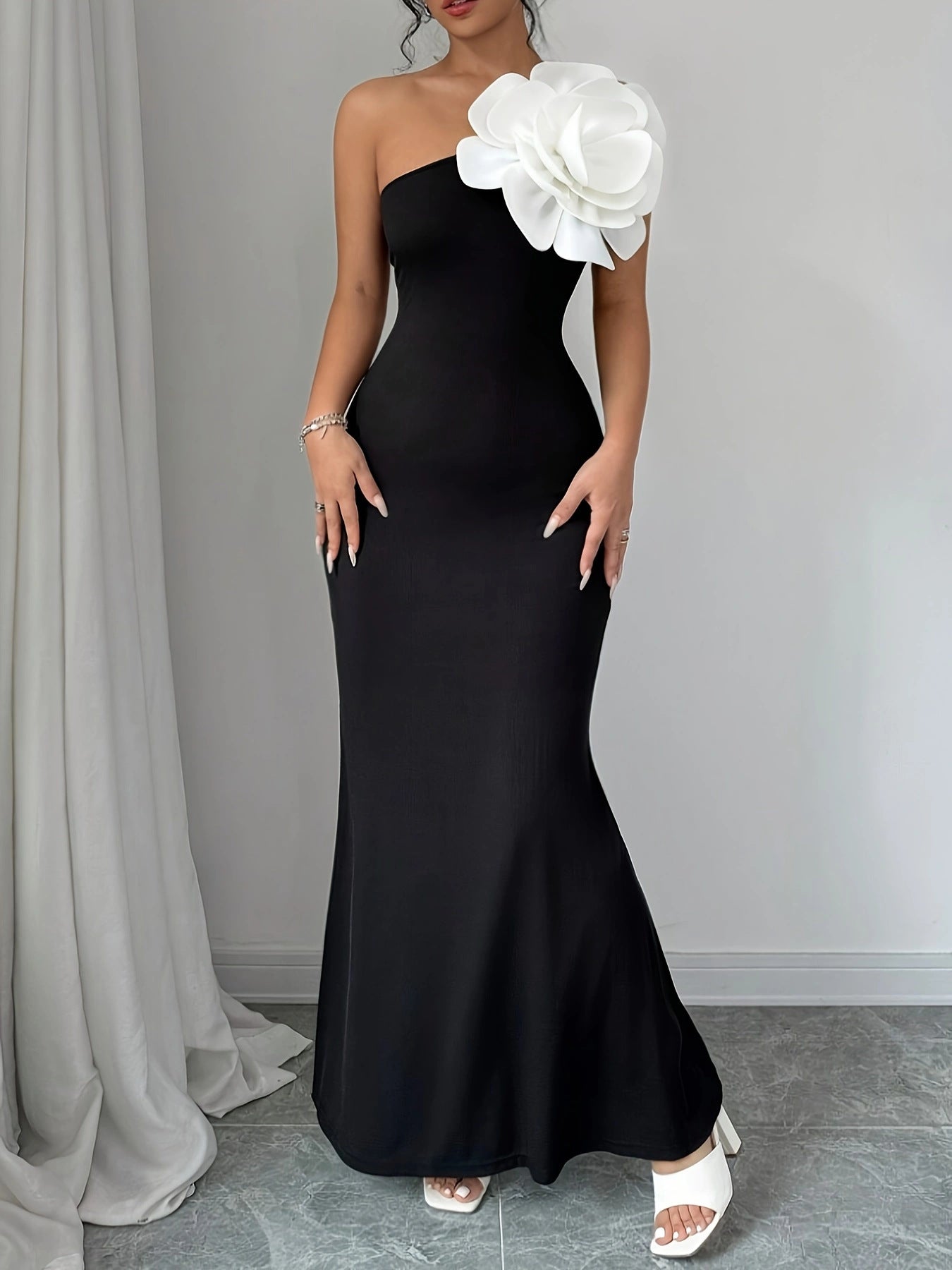 Fashionable Strapless Slim-fit Dress European And American Style
