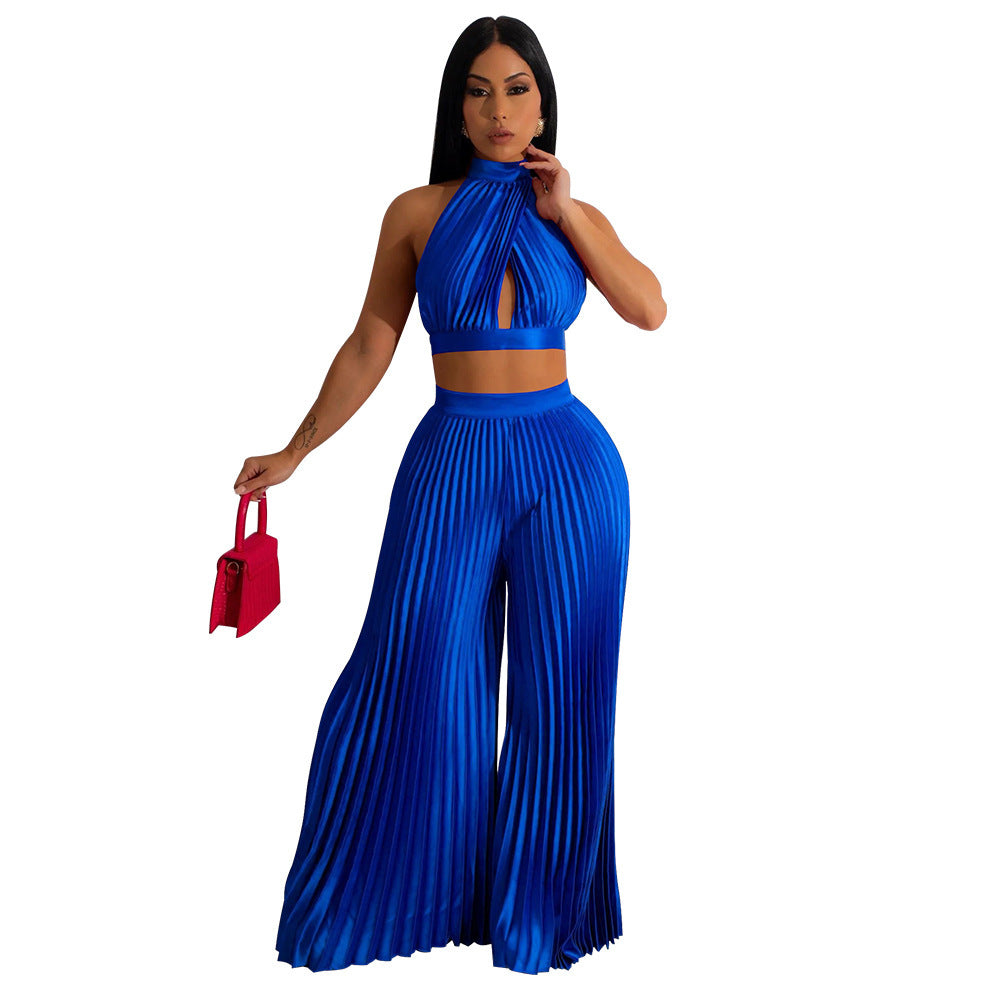 Ensemble deux pièces pour femme avec pantalon large plissé en soie et dos nu