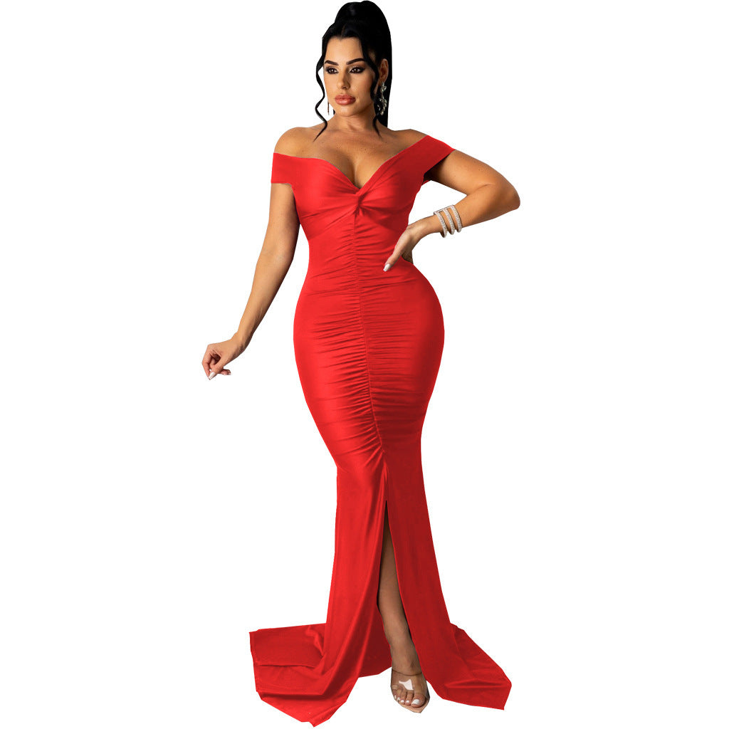 Robe moulante micro-froissée à col en V large et tendance