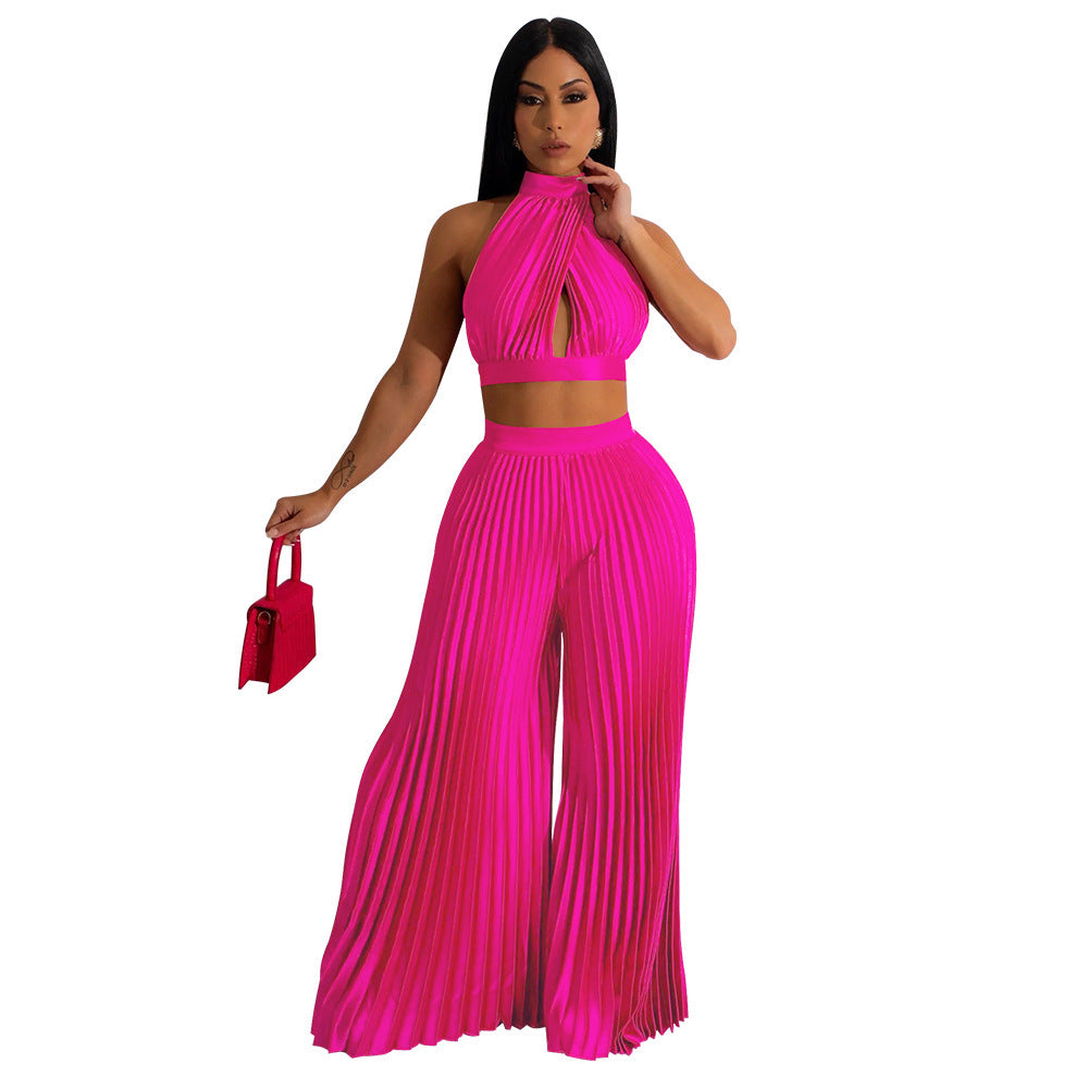 Ensemble deux pièces pour femme avec pantalon large plissé en soie et dos nu