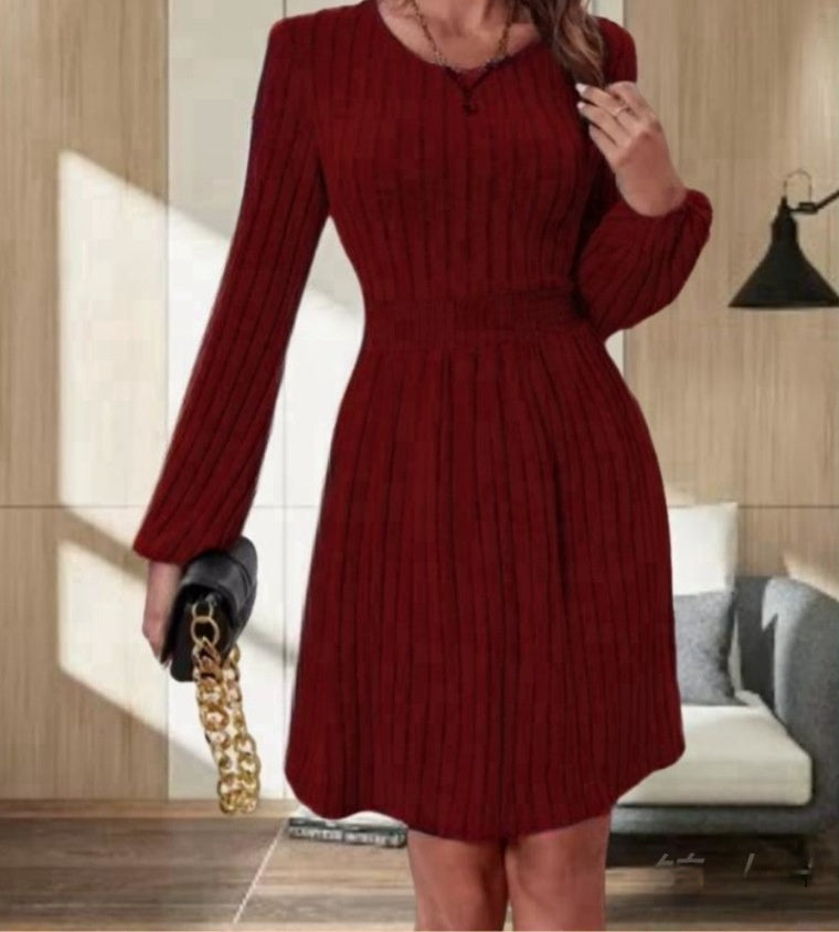 Robe trapèze mi-longue moulante pour femme