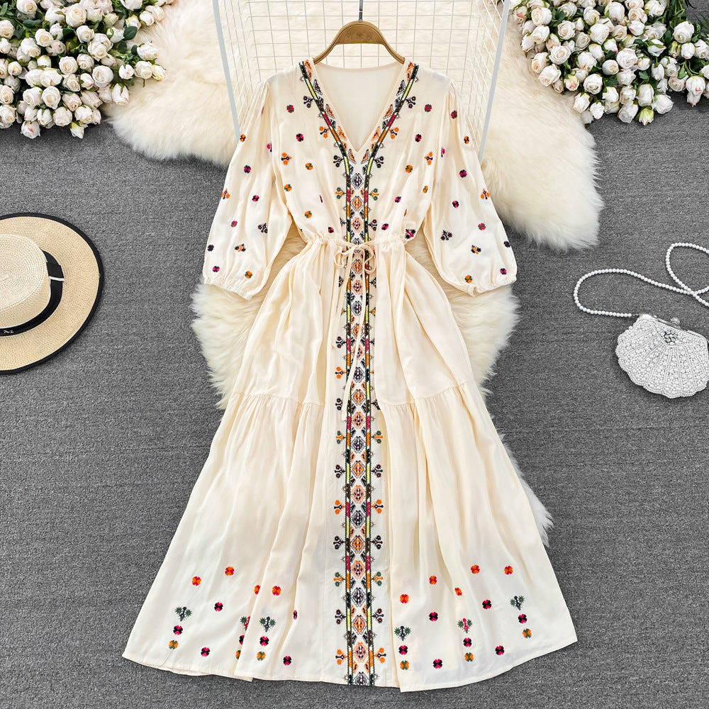 Vintage National Style Embroidery V-neck Lantern Long Sleeve Waist Closing A-line Dress