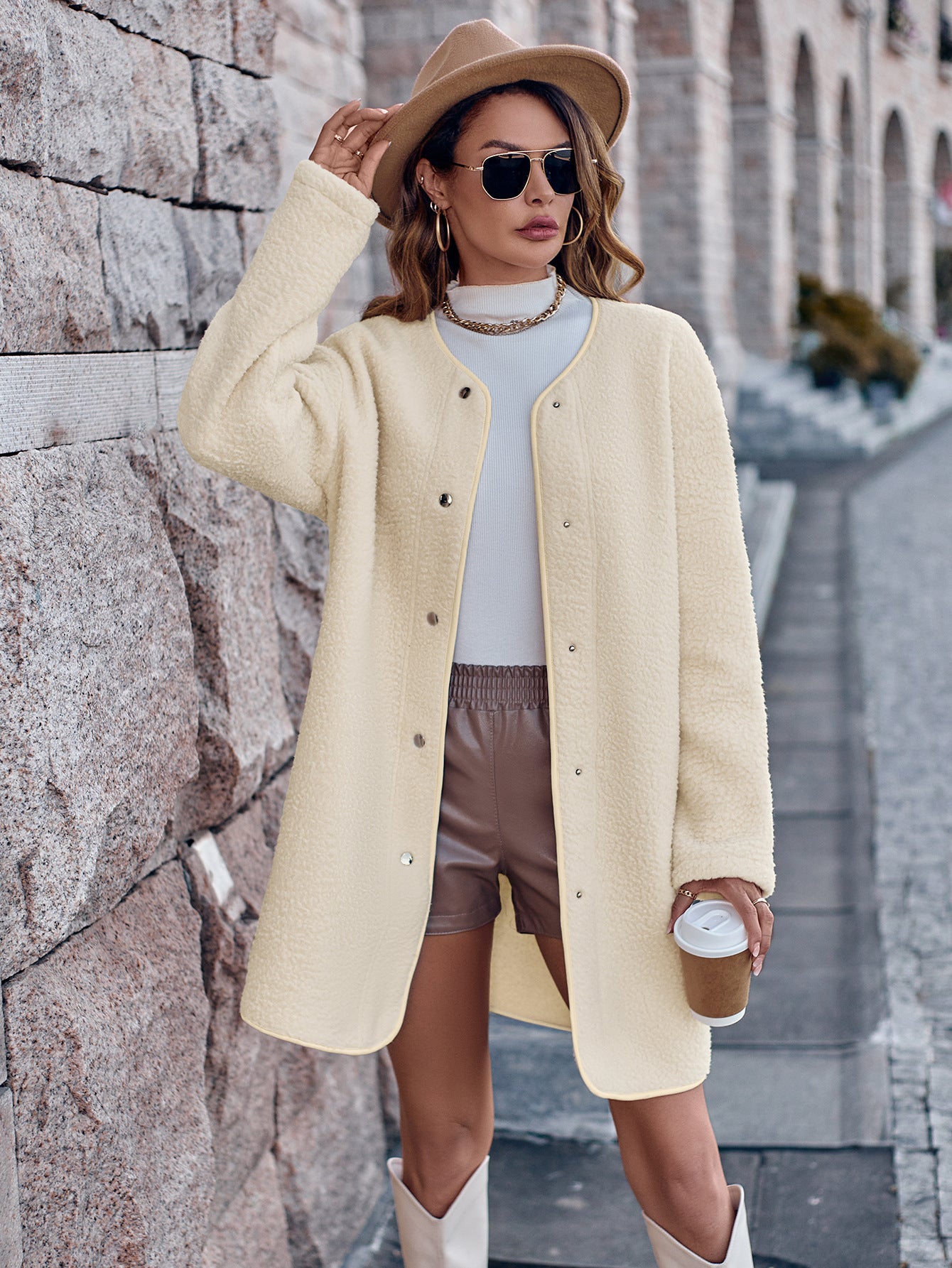 Women's Casual Solid Color Round Neck Single Breasted Long Sleeved Jacket