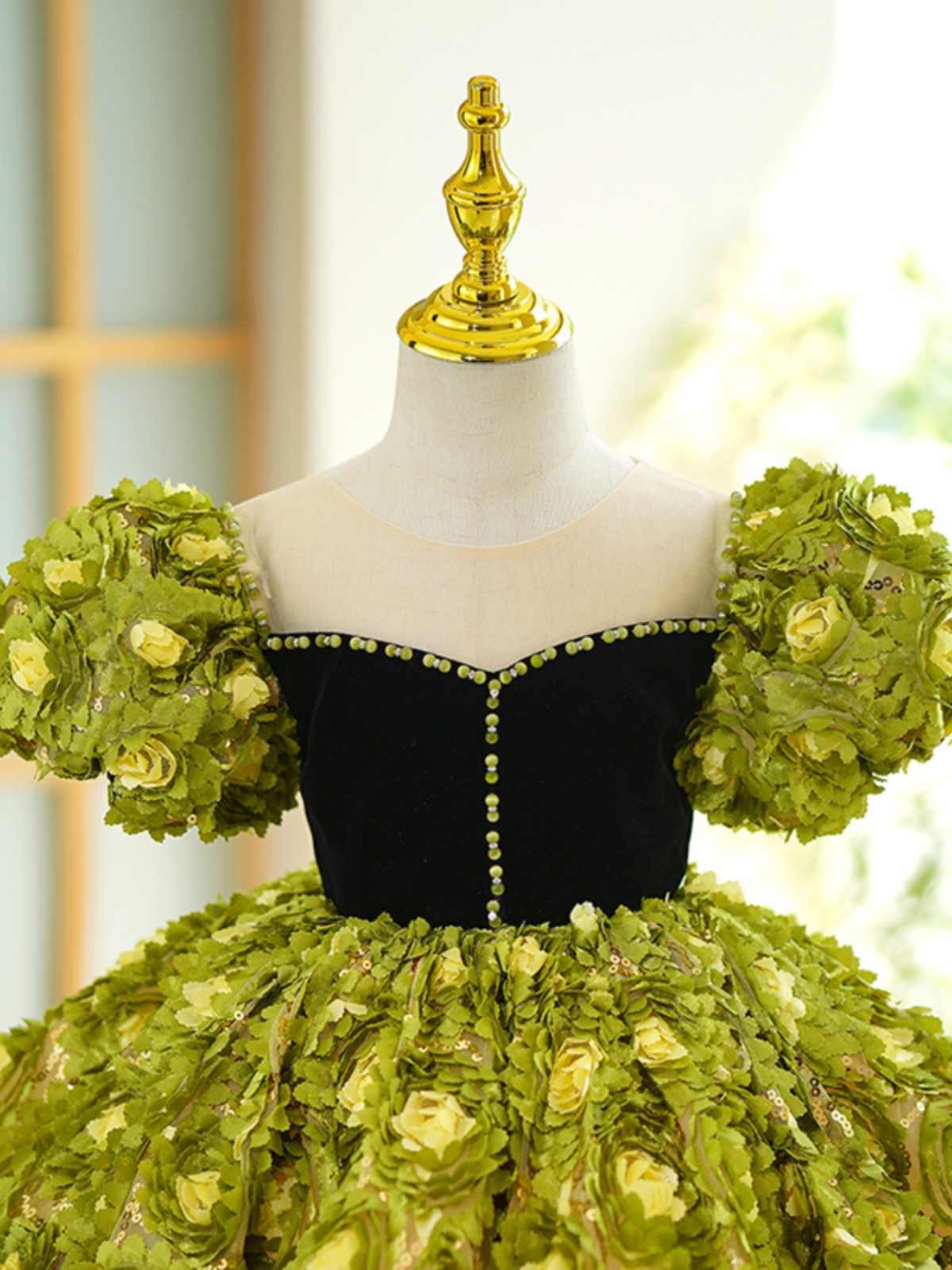 Host Catwalk Piano Performance Costume Green