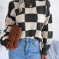 Pull à carreaux contrastés, style ample et décontracté, avec coutures