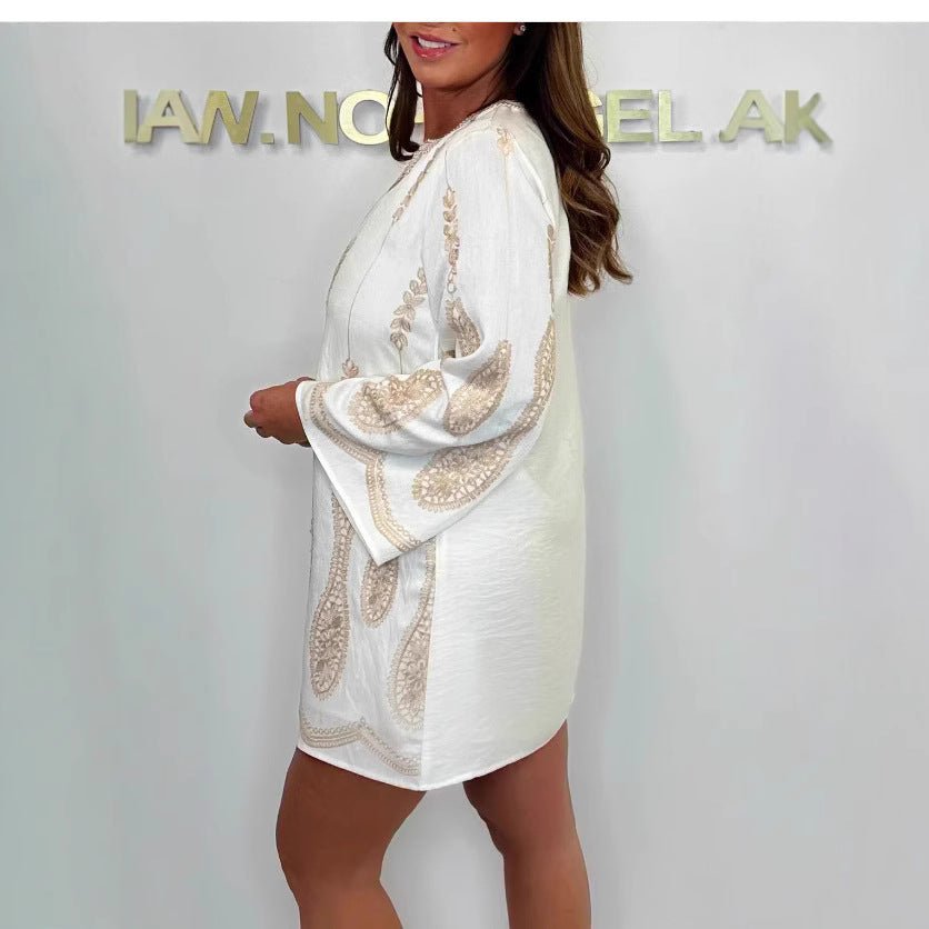Hollow Artistic Elegant Design Spring Printed V-neck Nightgown