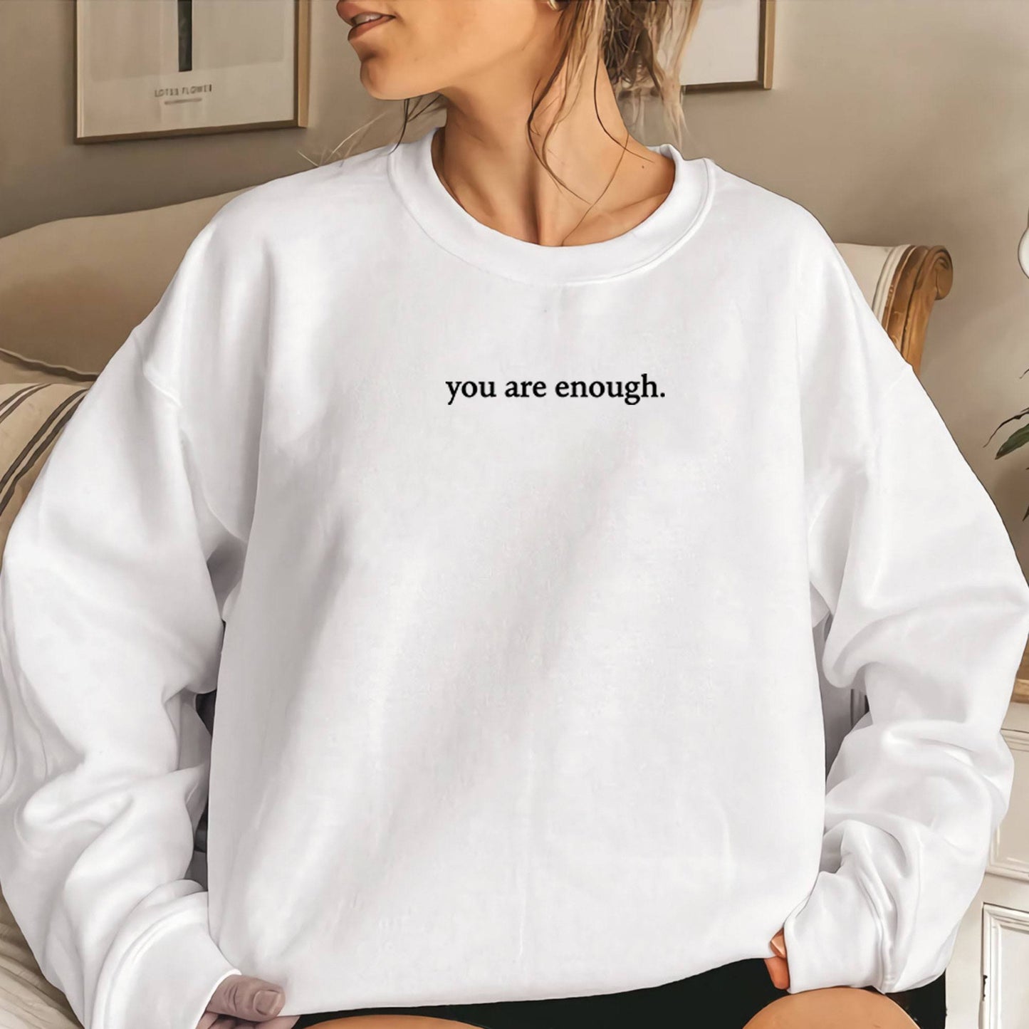 Pull ras du cou doublé polaire pour femme, imprimé slogan uni, simple et confortable, couleur unie