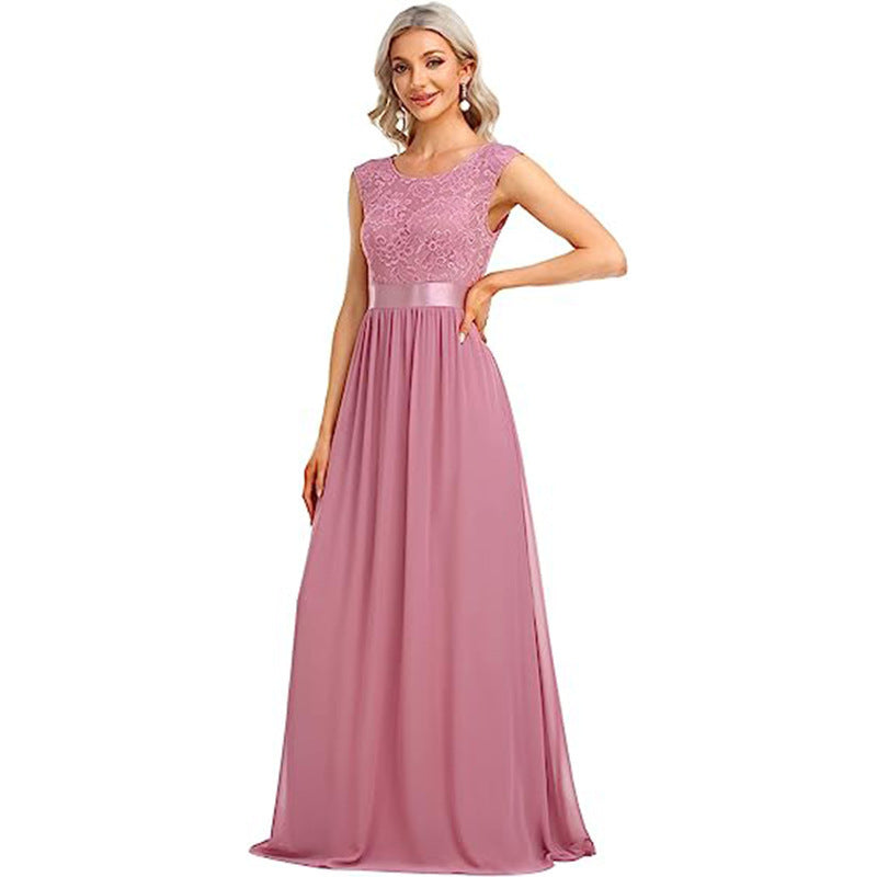 Robe tendance à col rond et coutures en dentelle