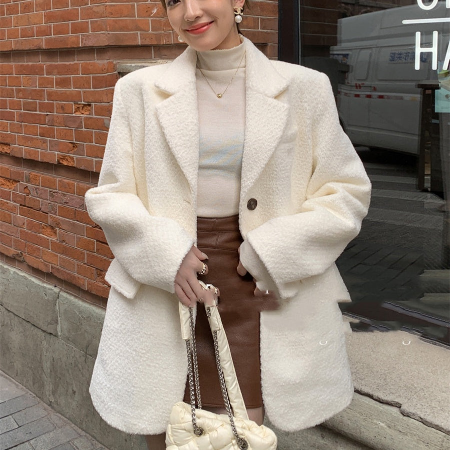 Manteau La minorité peut porter un manteau de costume